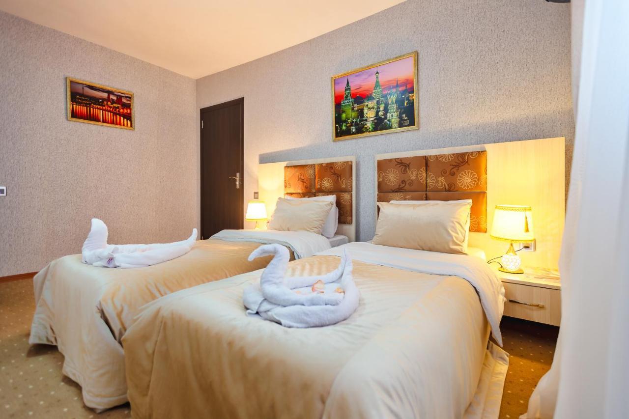 Golden Time Hotel Баку Екстериор снимка