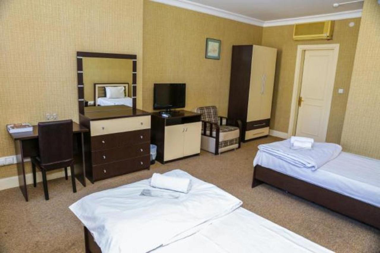Golden Time Hotel Баку Екстериор снимка