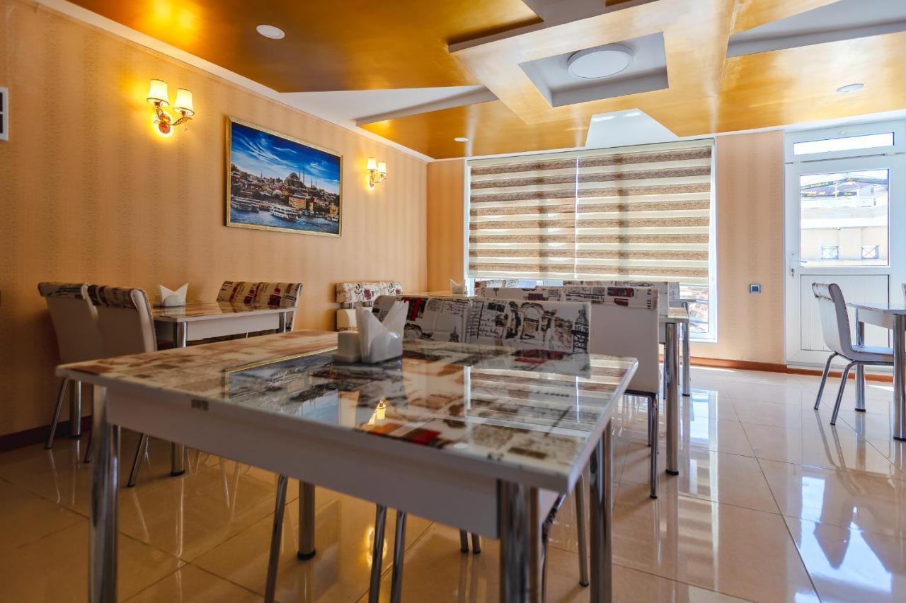 Golden Time Hotel Баку Екстериор снимка